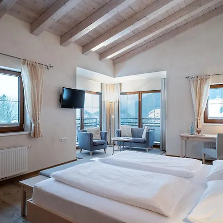 Der Wiesenhof Otel Pertisau