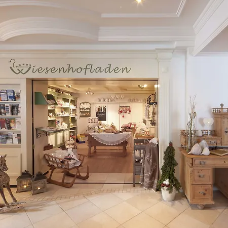 酒店 Der Wiesenhof 佩尔蒂绍
