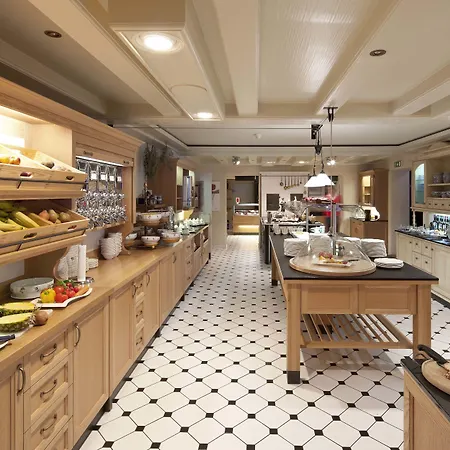 Hotel Der Wiesenhof 4*