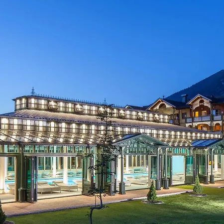 Der Wiesenhof Otel 4*