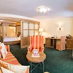 Der Wiesenhof 4*