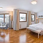 Der Wiesenhof