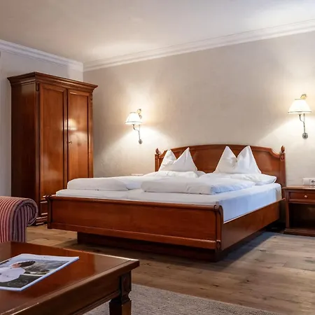 Der Wiesenhof 4*