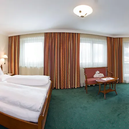Der Wiesenhof 4*