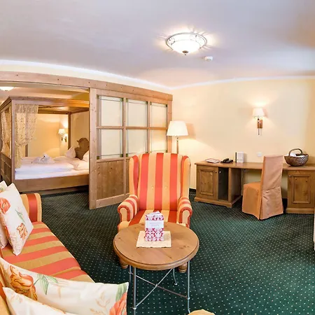 Hotel Der Wiesenhof 4*